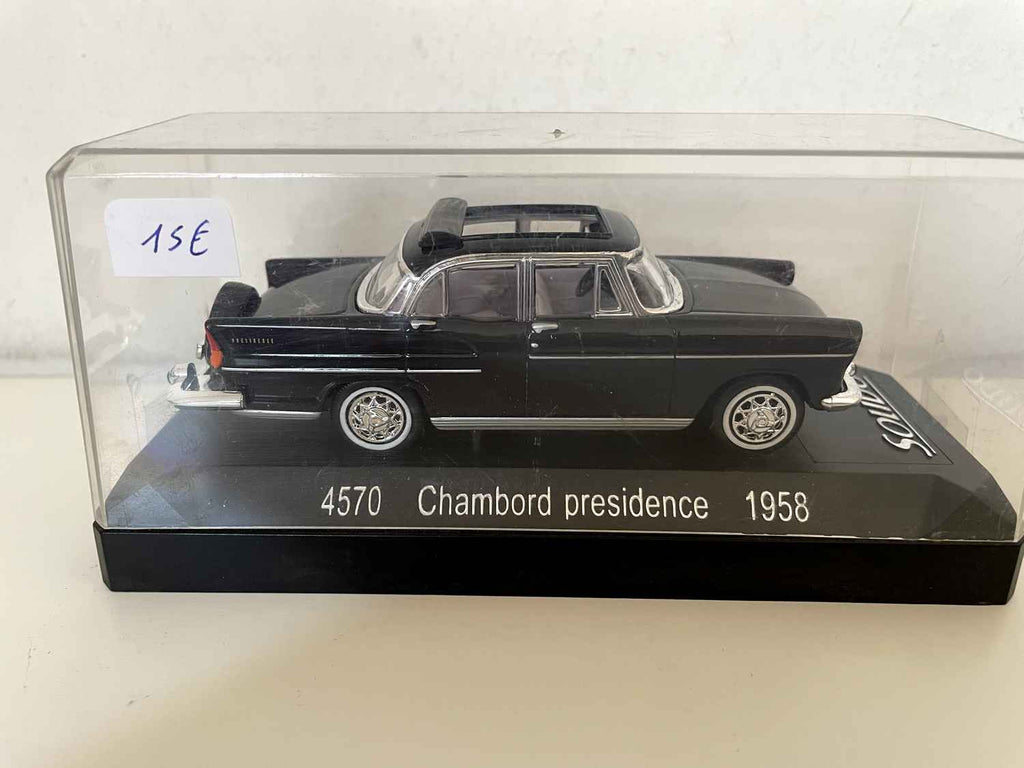 Black Simca Chambord Présidence from 1958 (Solido reference 4570)