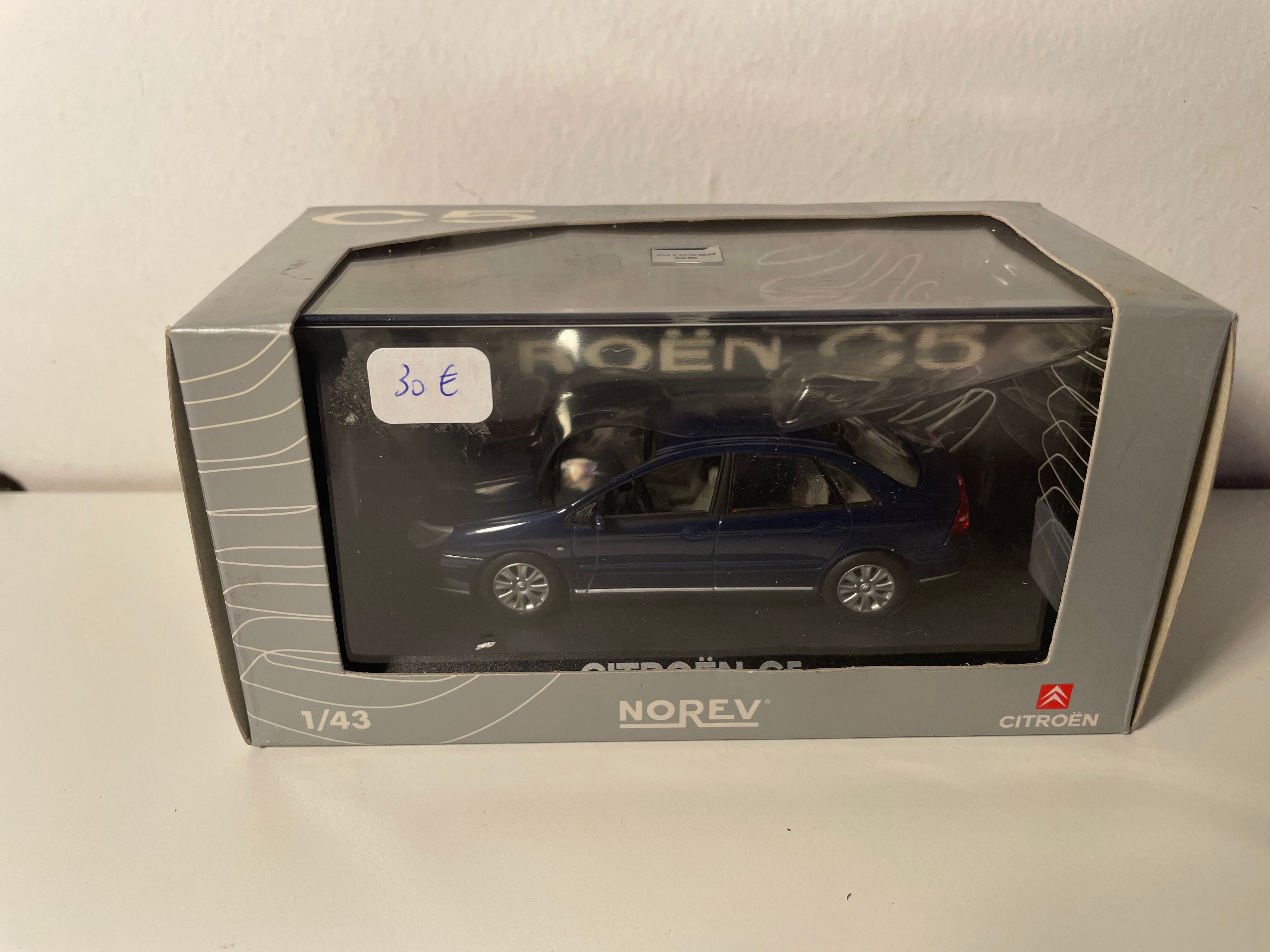Citroën C5 berline bleue (bleu Mauricius) - NOREV