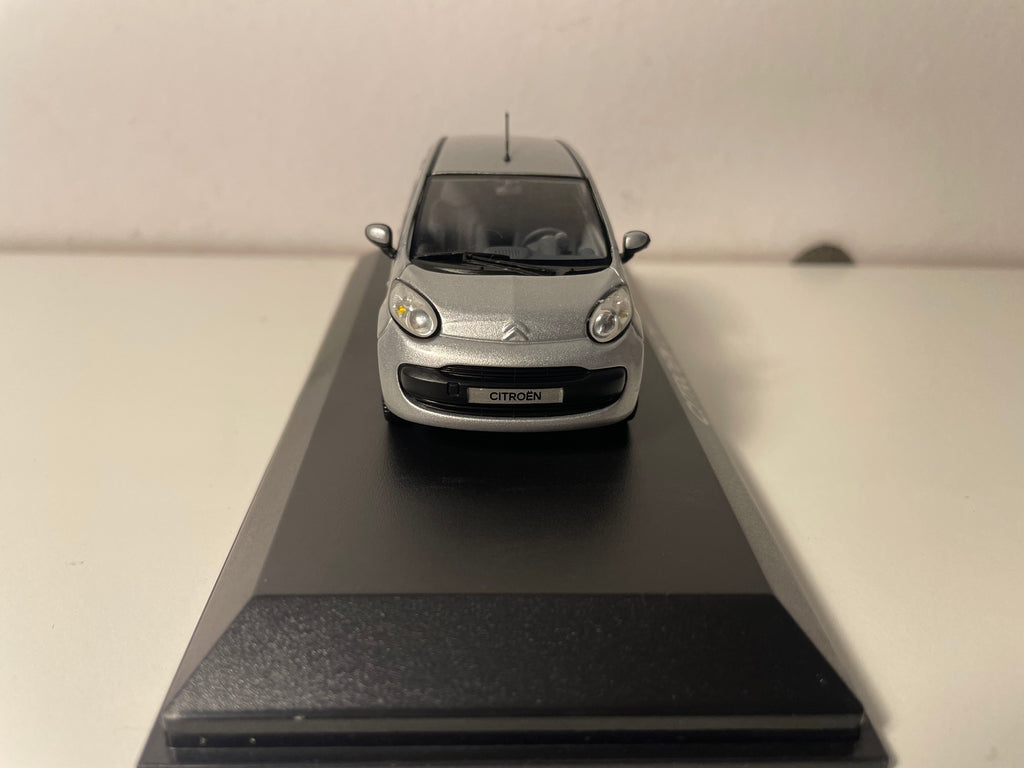 Citroën C1 gris (gris Gallium) - NOREV