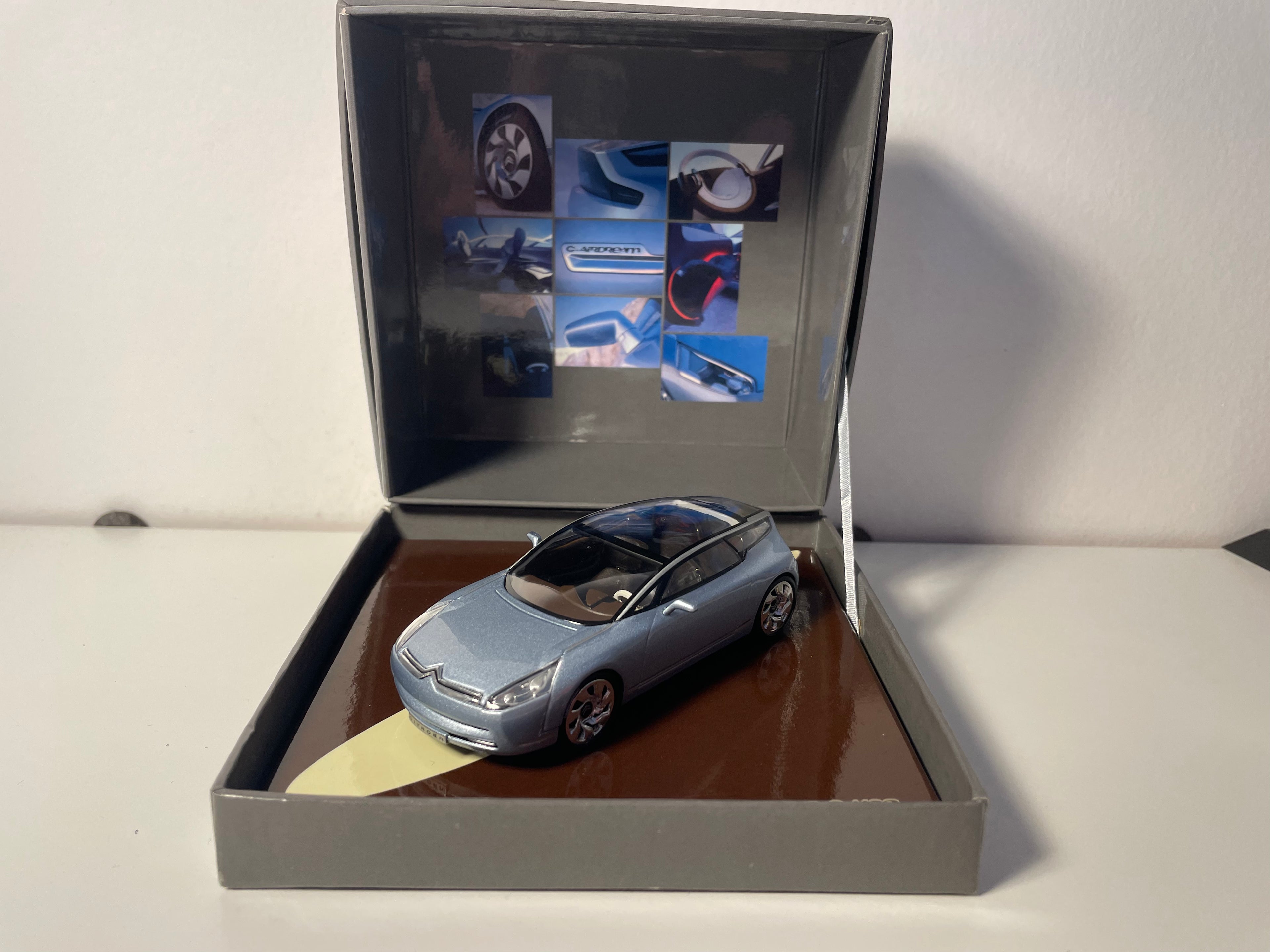Citroën C-AIRDREAM blue - NOREV (square box)