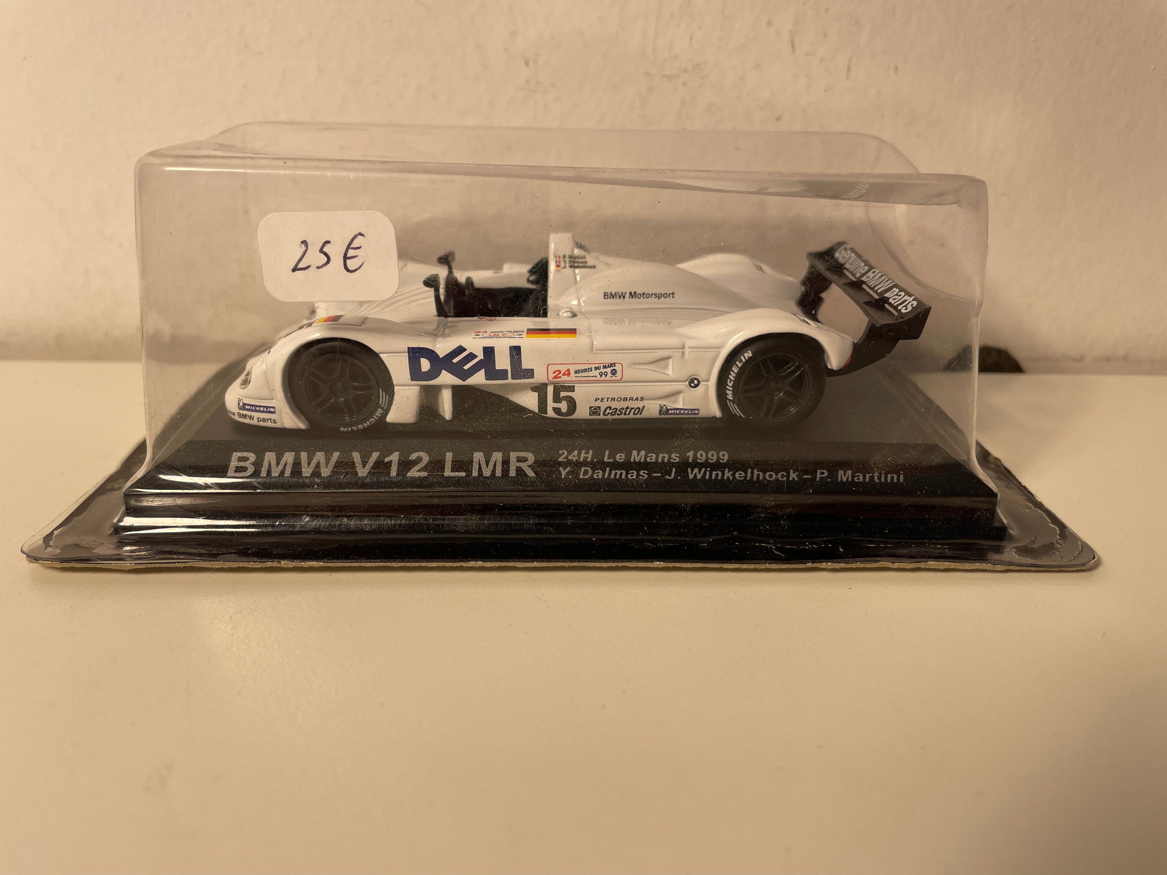 BMW V12 LMR blanche numéro 15 - 24 heures du Mans de 1999 (blister)