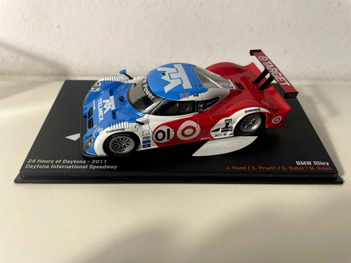 BMW Riley bleue, blanche et rouge numéro 01 - 24 heures de Daytona de 2011 (Daytona International Speedway)