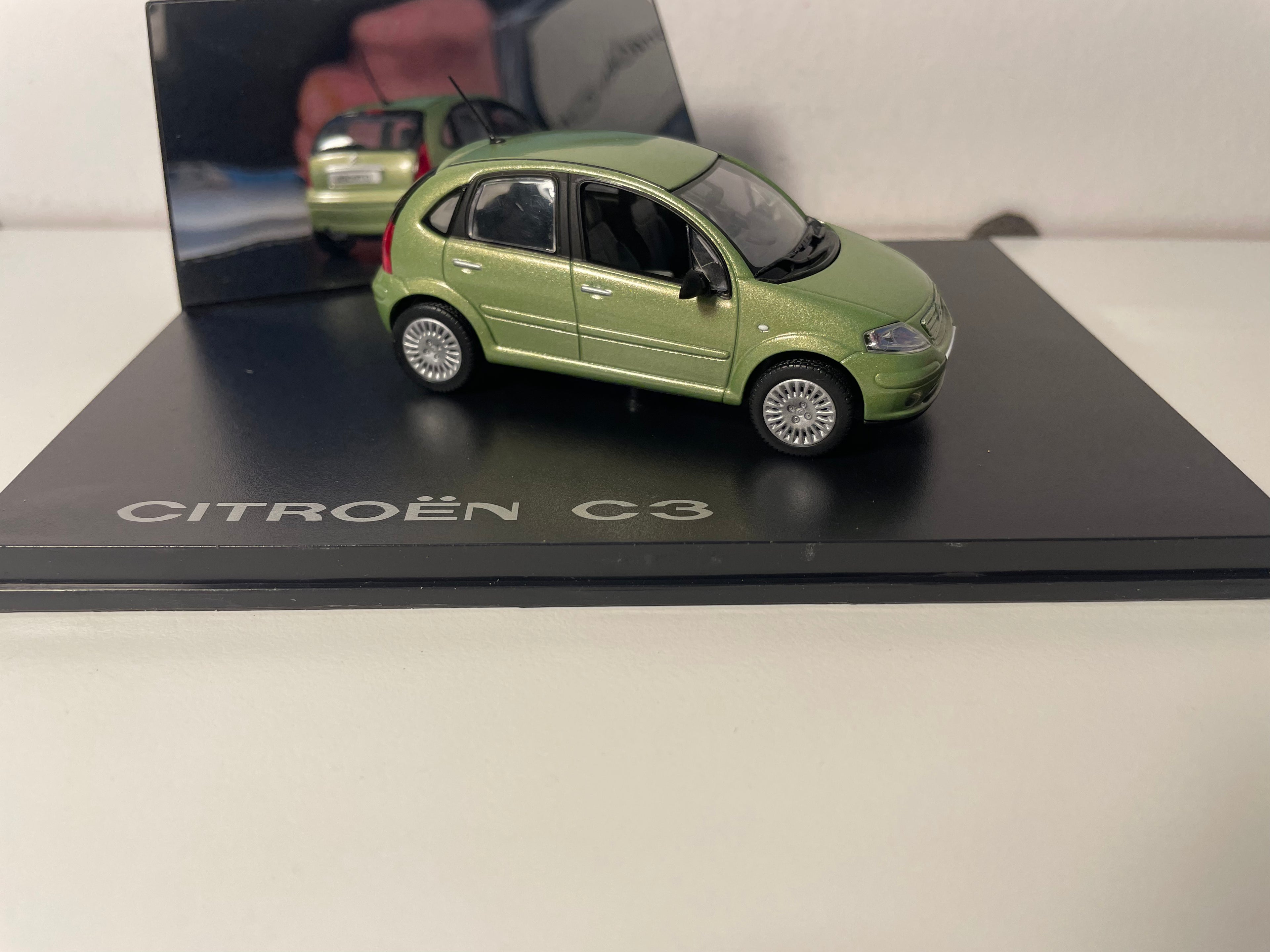 Citroën C3 verte - NOREV (coffret boite rectangle)