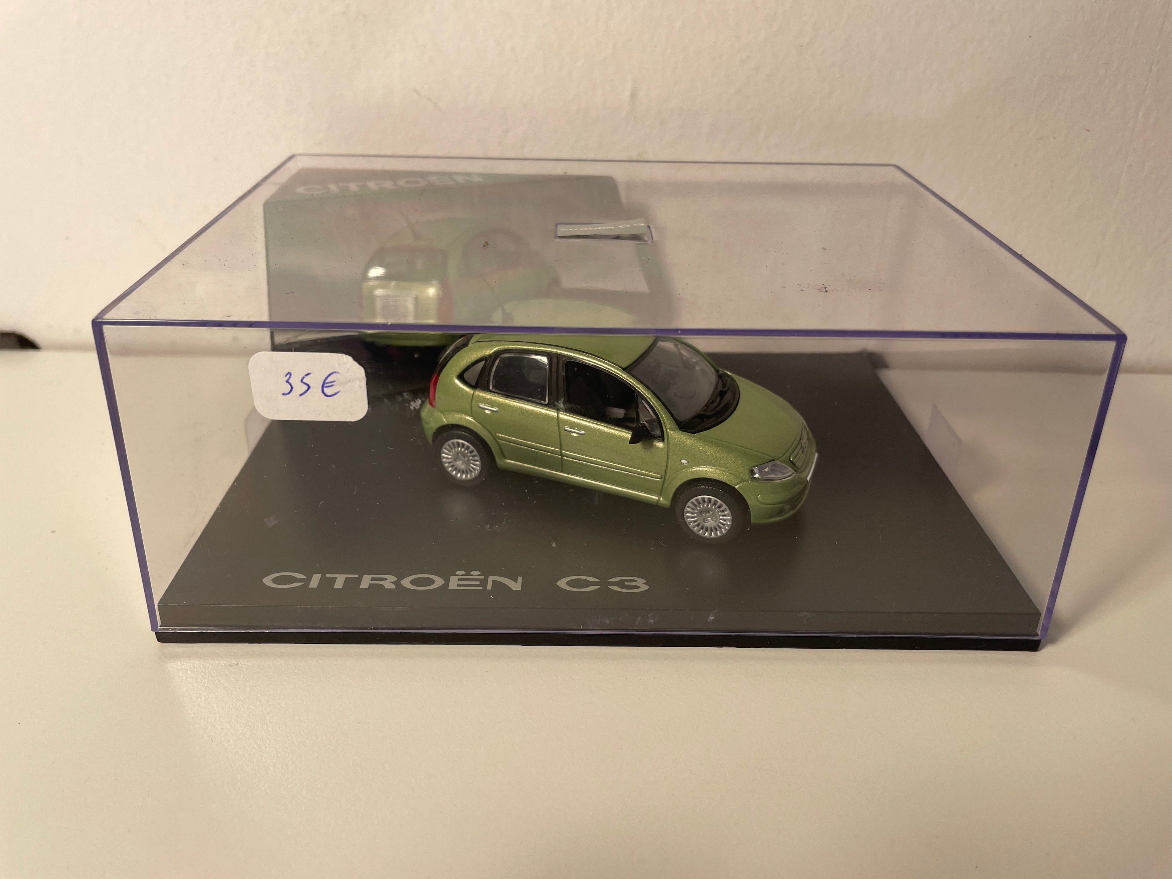 Citroën C3 verte - NOREV (coffret boite rectangle)