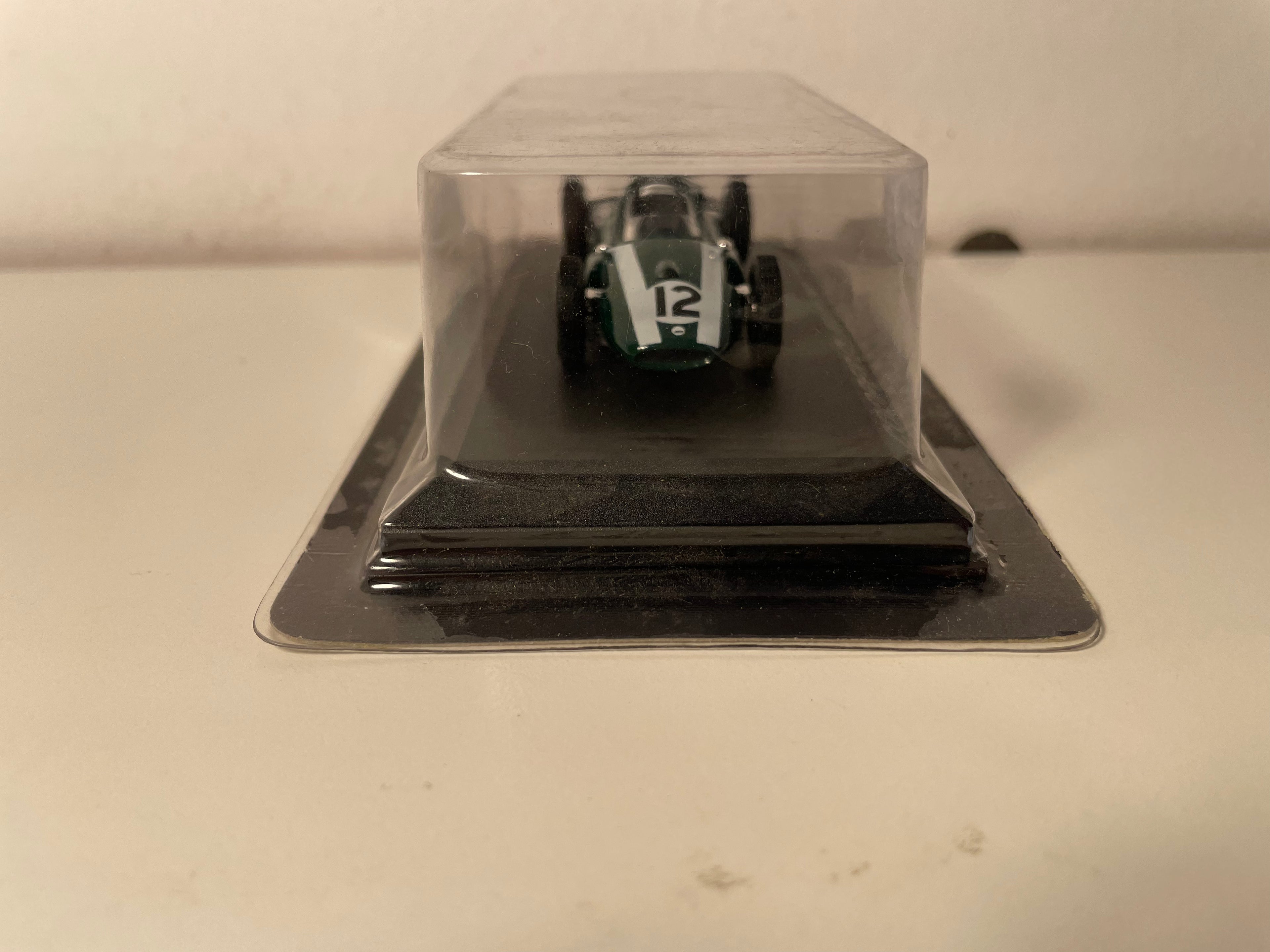 Cooper Climax T51 zielony numer 12 z 1959 roku (Formuła 1)