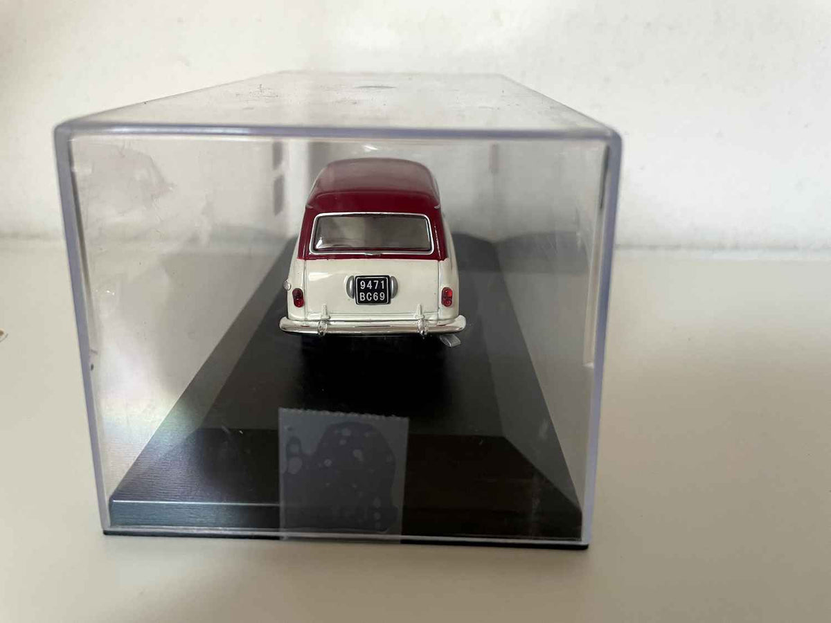 Beige Simca P60 with burgundy roof from 1961 (car added to a base)