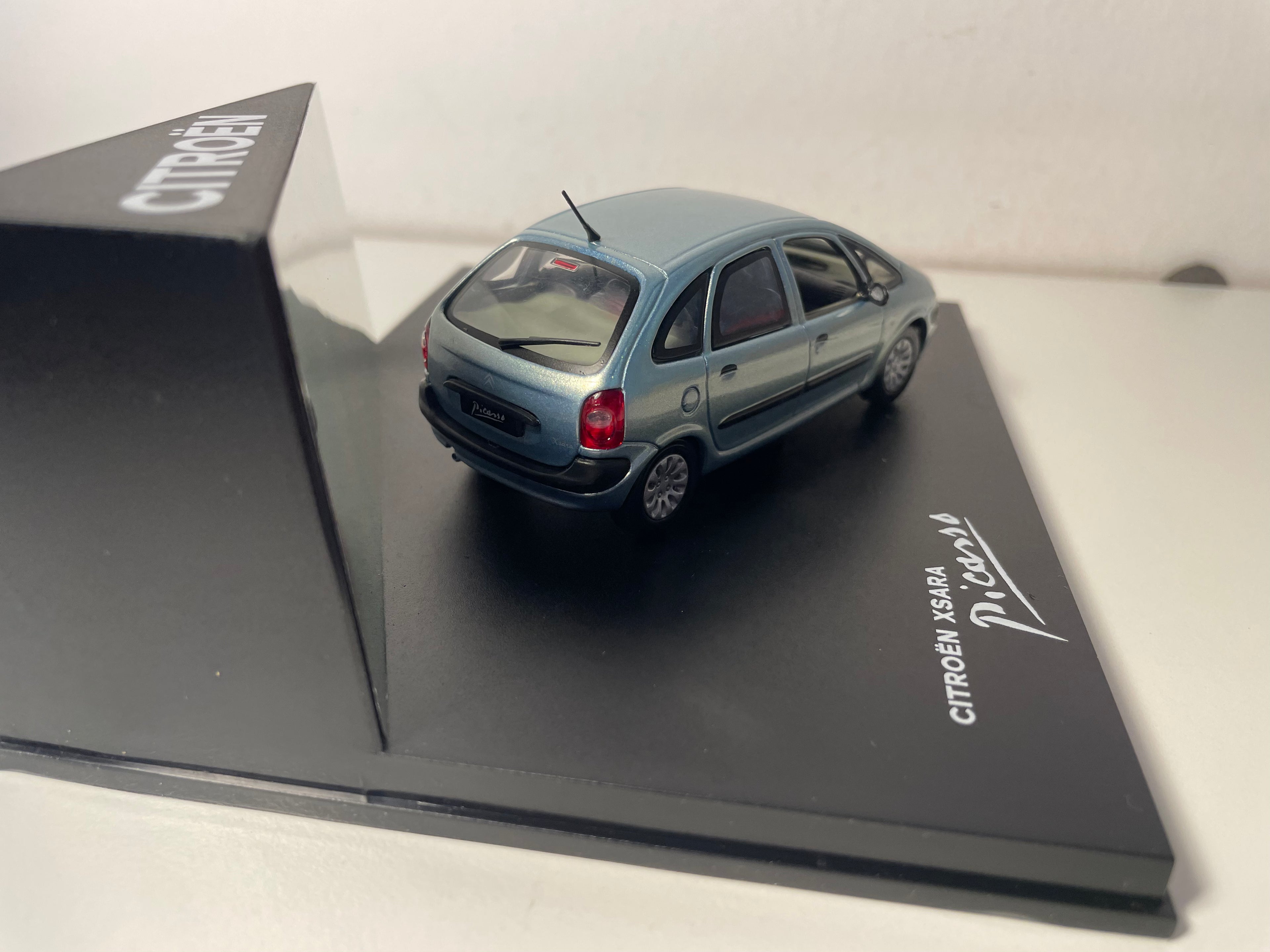Citroën Sxara Picasso bleue - NOREV (coffret boite rectangle)