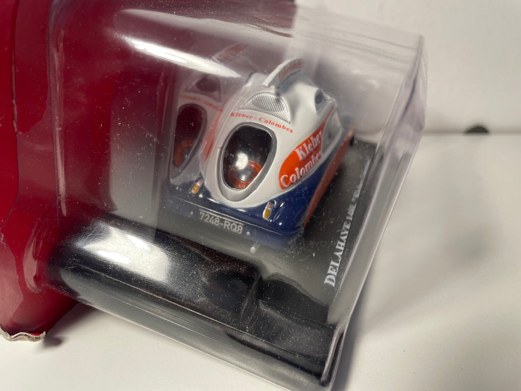Delahaye 148L naranja, azul y blanco "Kléber Colombes" - vehículo publicitario del Tour de Francia