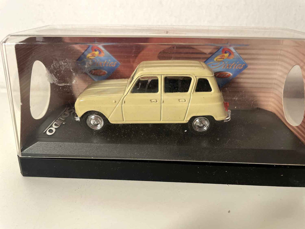 Renault 4L beige de 1964 - Solido référence 4544
