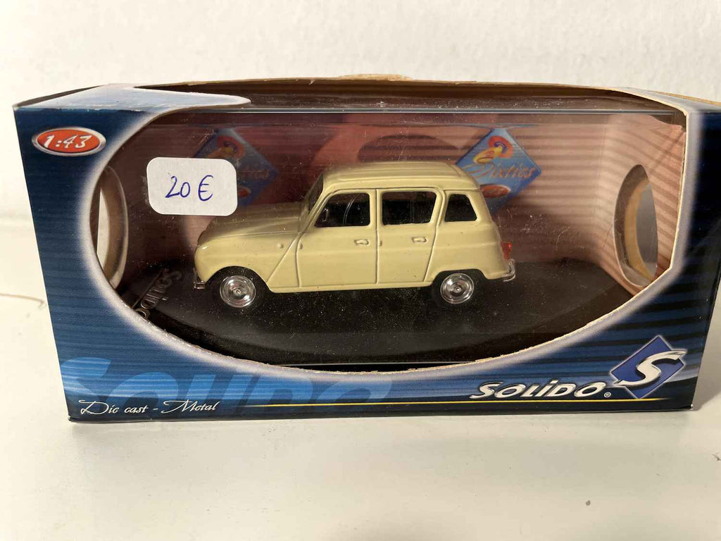 Renault 4L beige de 1964 - Solido référence 4544