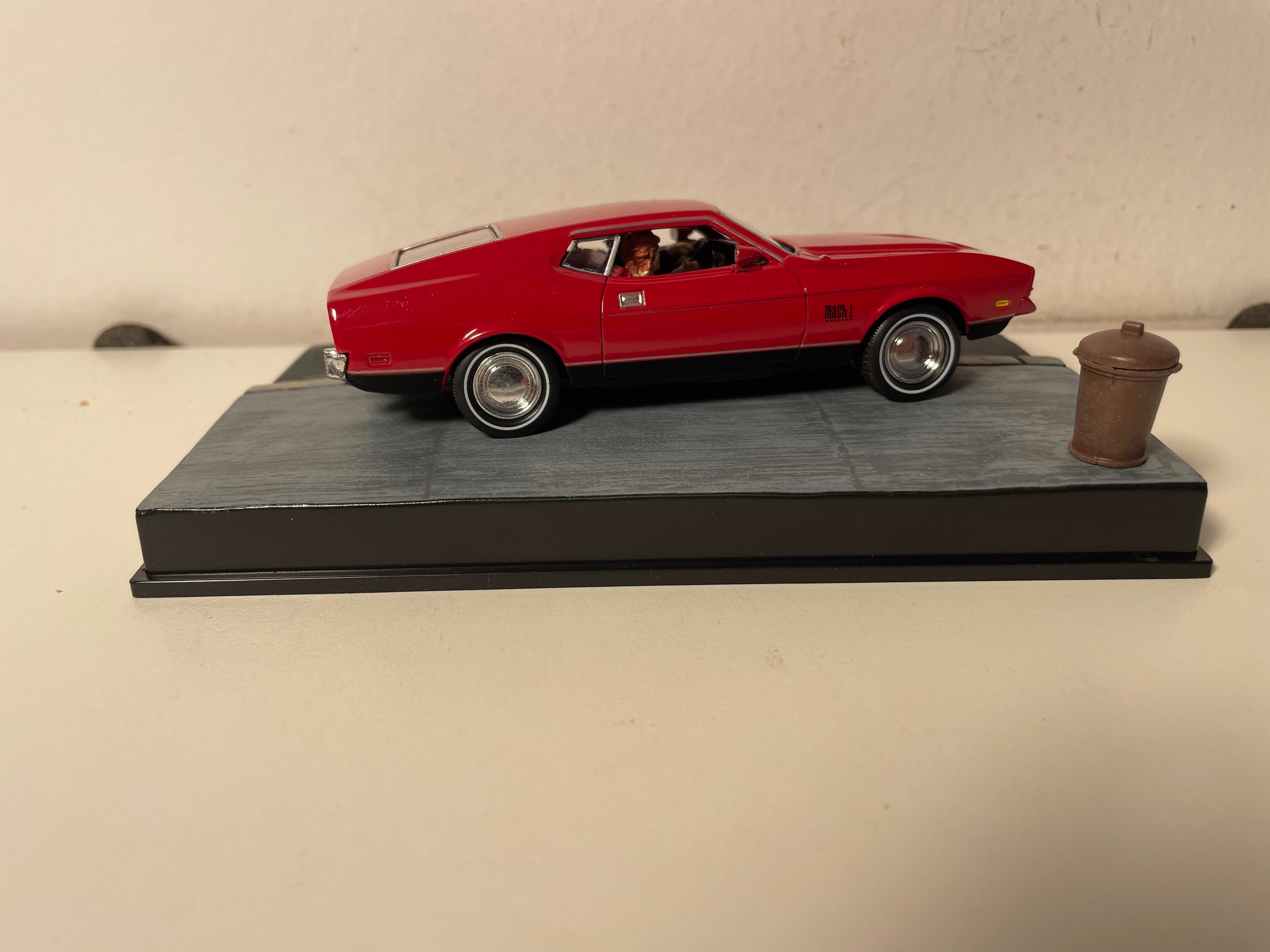 Mustang Mach 1 rosso scuro - JAMES BOND - I DIAMANTI SONO ETERNI (Diamonds are forever)