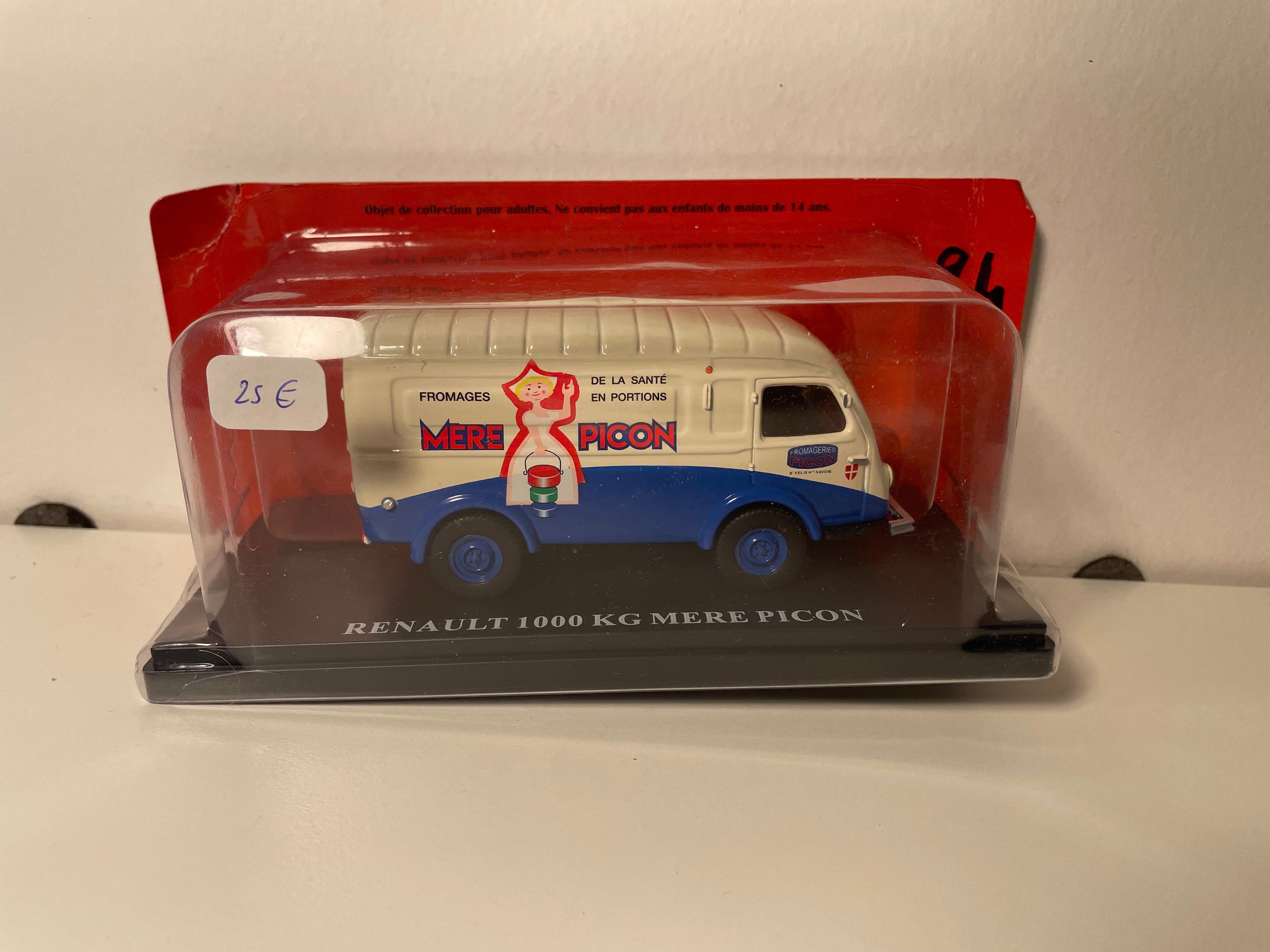 Renault 1000 Kg blue and cream with MERE PICON advertising - promotional vehicle of the Tour de France
