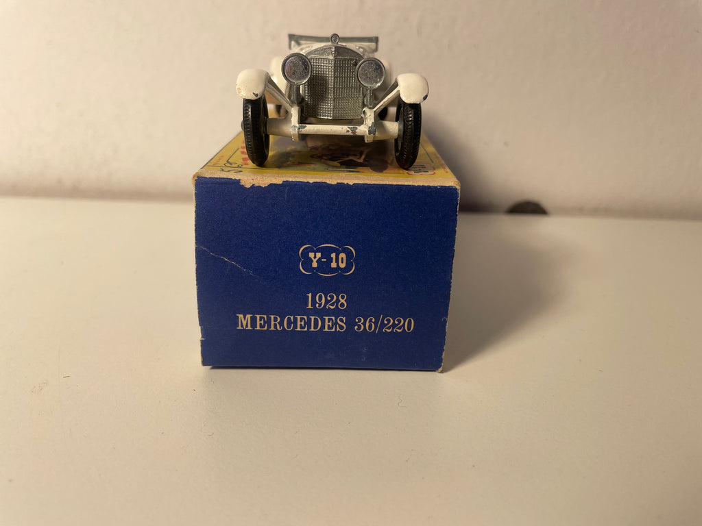 Mercedes 36/220 wäiss (gebroken wäiss) vu 1928 - MATCHBOX Referenz Y-10 (produktioun an England)
