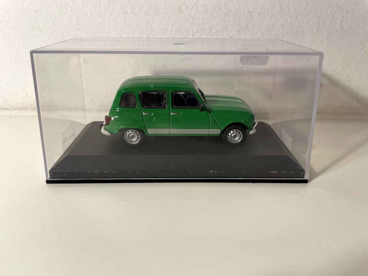 Grénge Renault 4L GTL vun 1989
