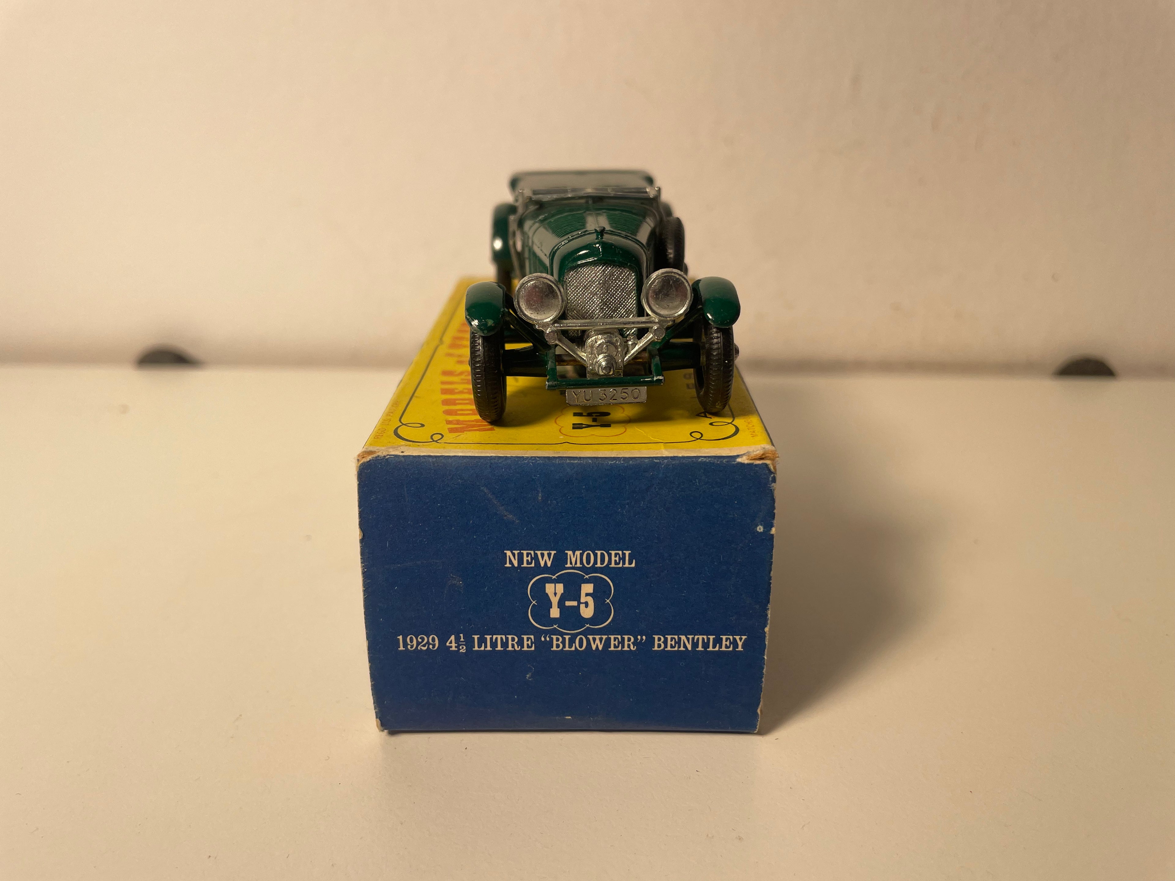1929 Bentley 4-1/2 Litre Green - MATCHBOX Reference Y-5 (Made in England)