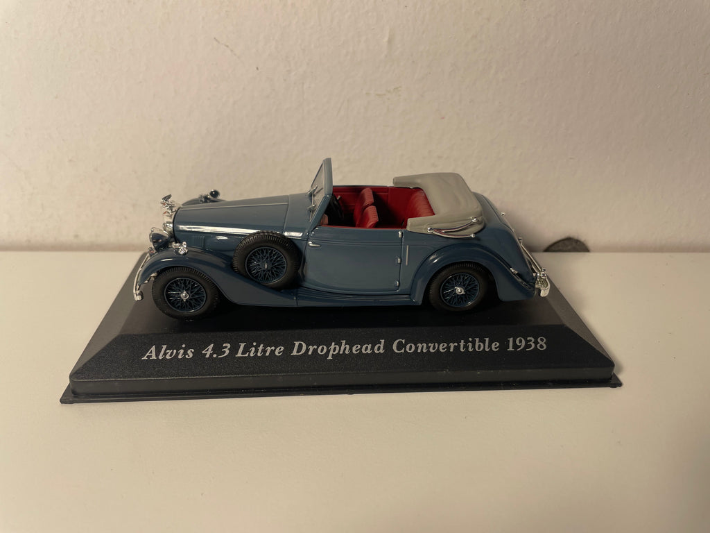 Alvis 4.3 litre Drophead Convertible grise foncée? de 1938