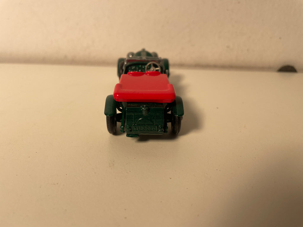Bentley 4-1/2 litre verte numéro 5 de 1929 (avec sièges rouges) - MATCHBOX (fabrication en Angleterre) -PAS DE BOITE EN CARTON