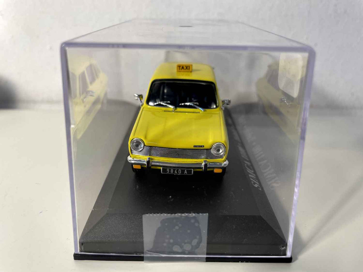 Gele Simca 1100 uit 1968 (Taxi de Tahiti)