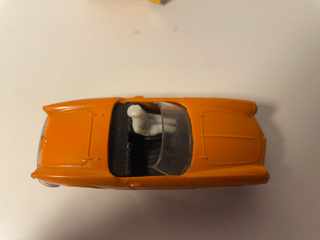 Alfa Romeo Giulietta Spyder Dark Orange with Figure - METOSUL (made in Portugal)