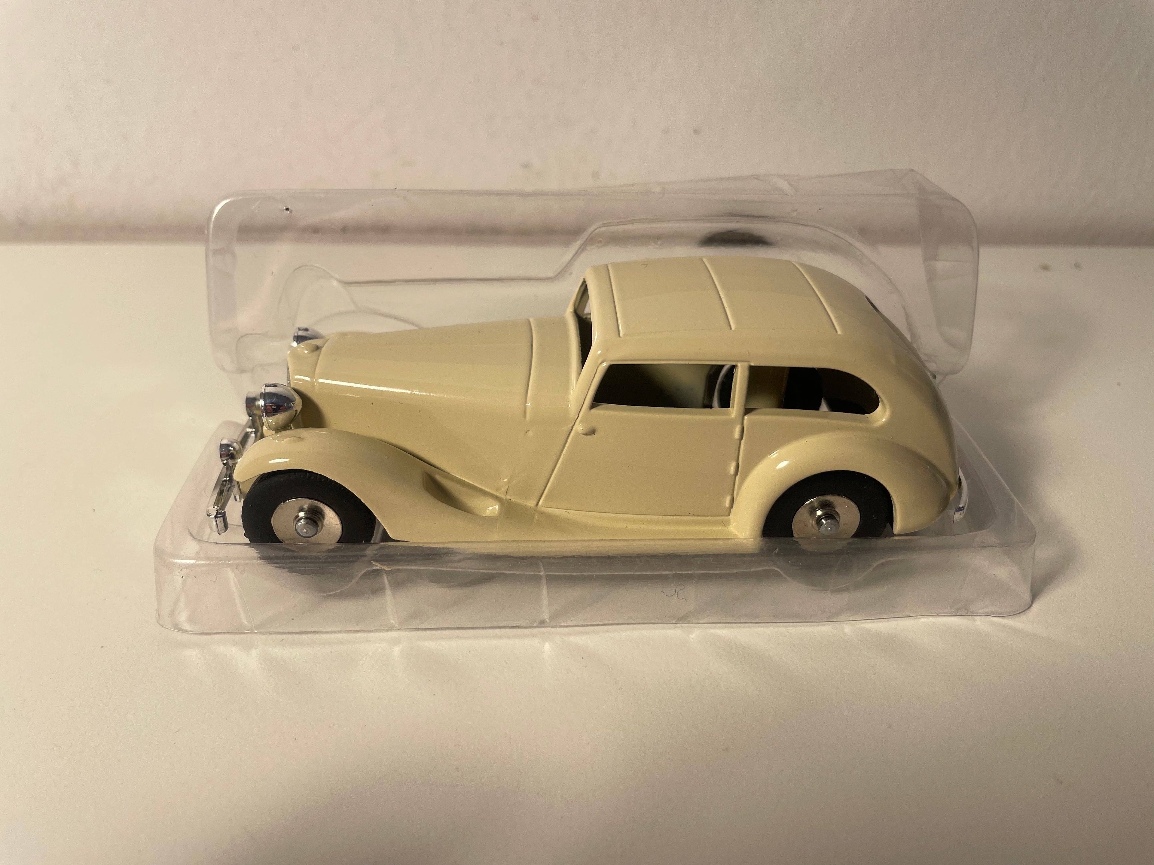 Jaguar SS1 beige -GFCC Toys