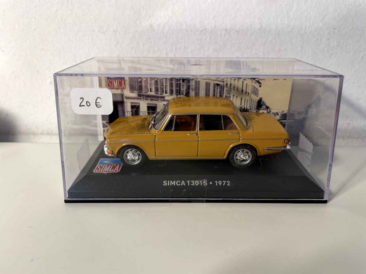 SIMCA 1301S Ockerfaarf vun 1972
