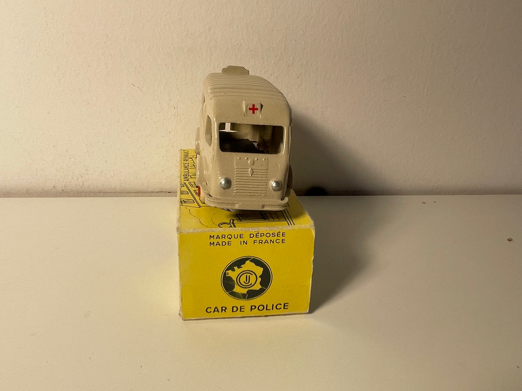 Renault 1000 Kg beżowy (Karetka miejska) - kolekcja CIJ (Compagnie Industrielle du Jouet)