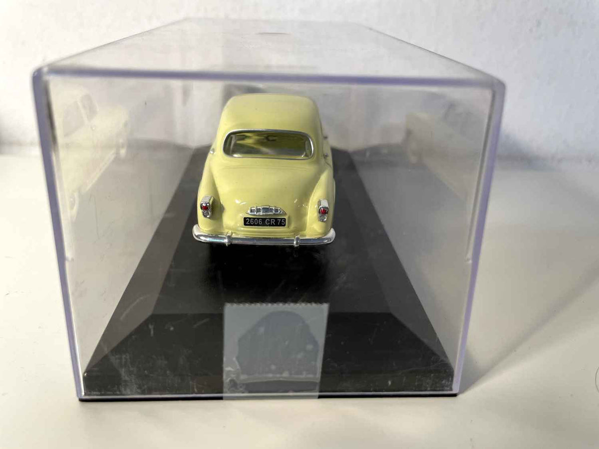 Simca Aronde geel (plexidoos)