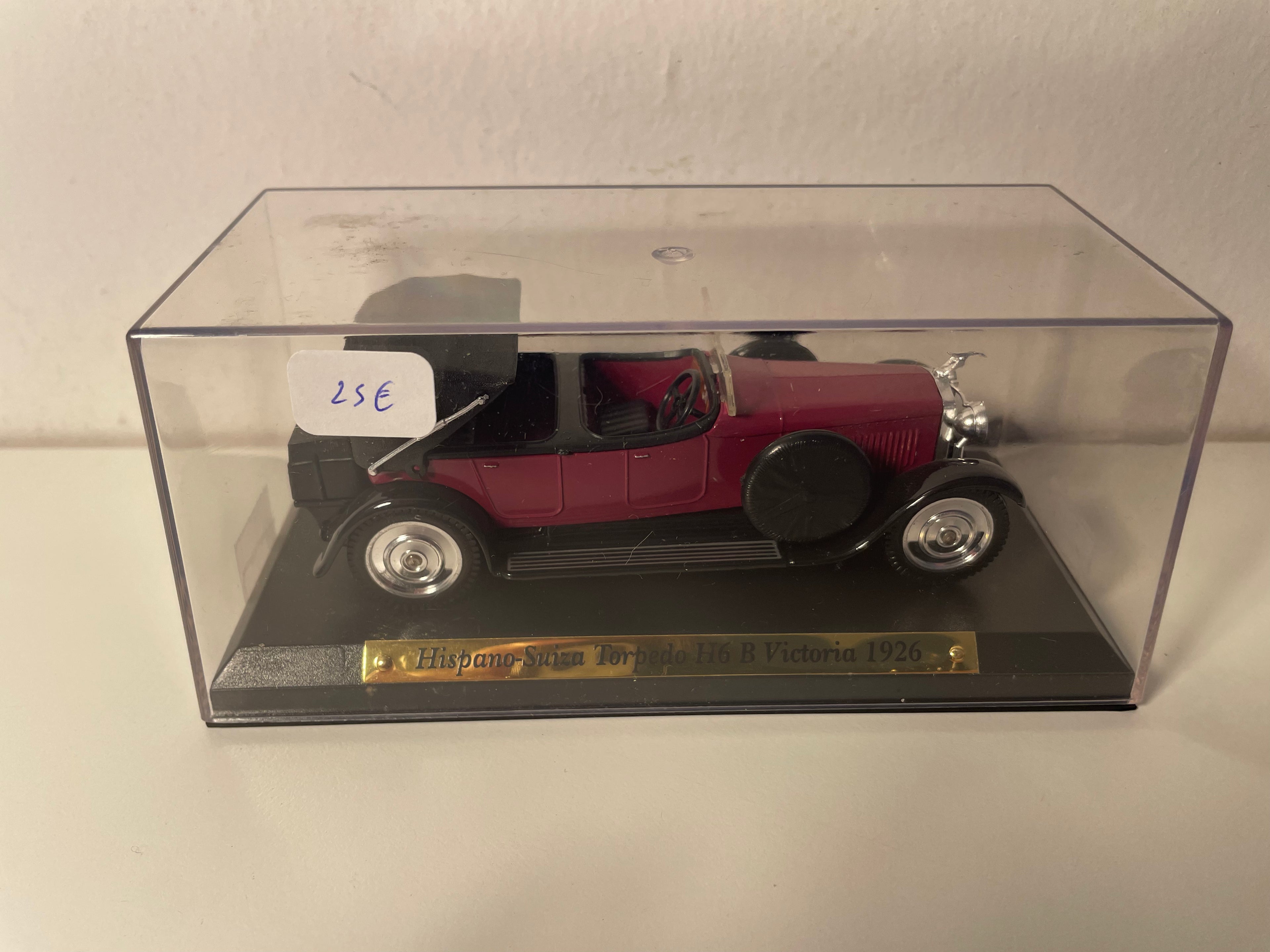 Hispano-Suiza Torpédo H6 B Victoria violett/bordeaux von 1926