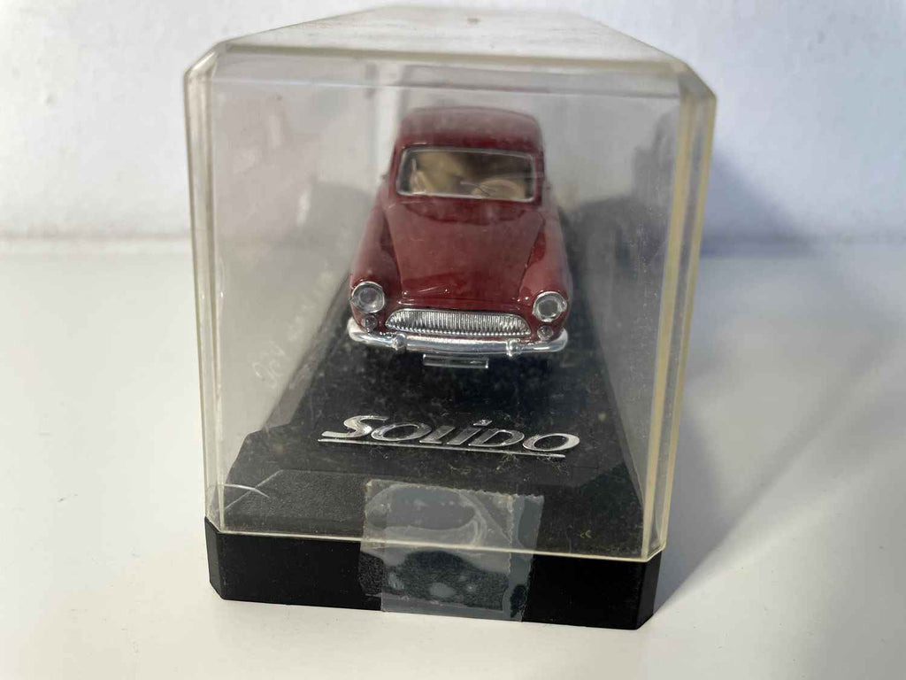Simca Aronde P60 brong? (Solido Referenz 4595)
