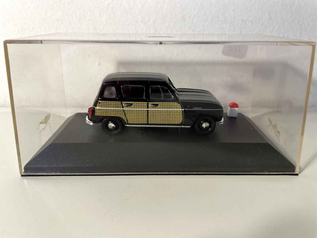 Renault 4L Parisienne negra con cuadros amarillos y negros - Nostalgia referencia N003