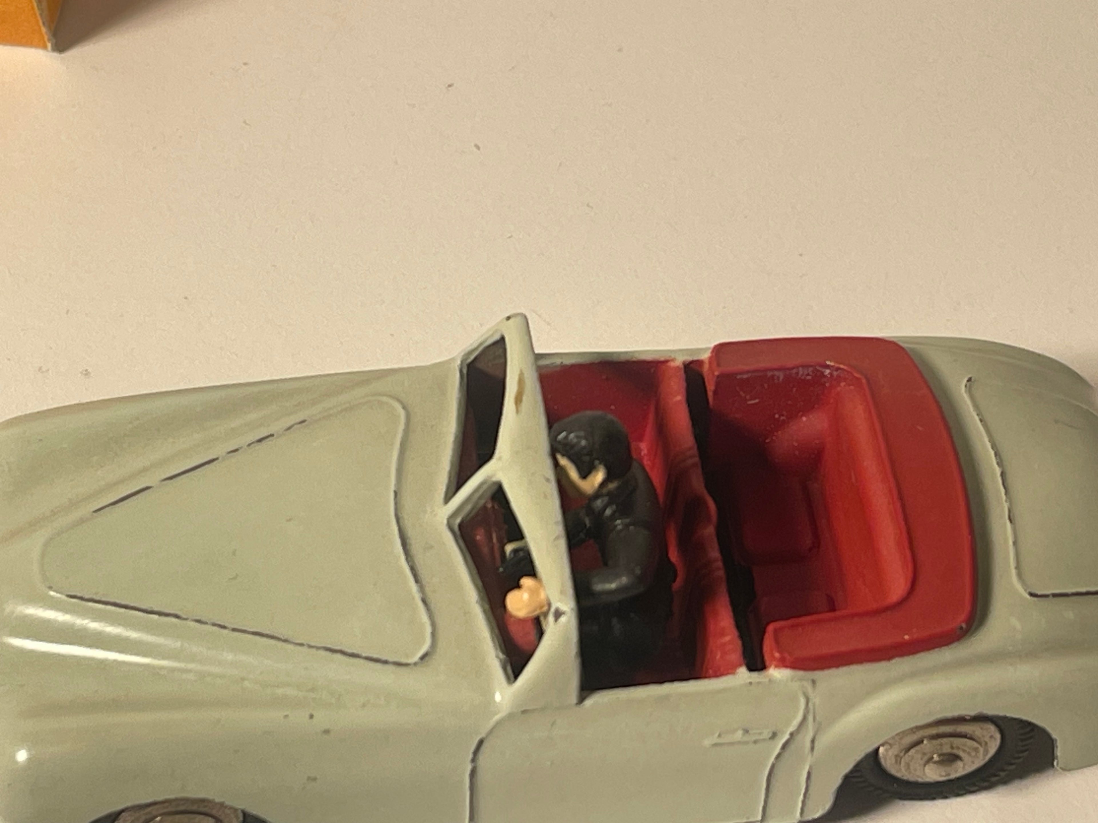 Simca 8 sport bege / beige ?? - DINKY-TOYS / MECCANO (fabricado na França)