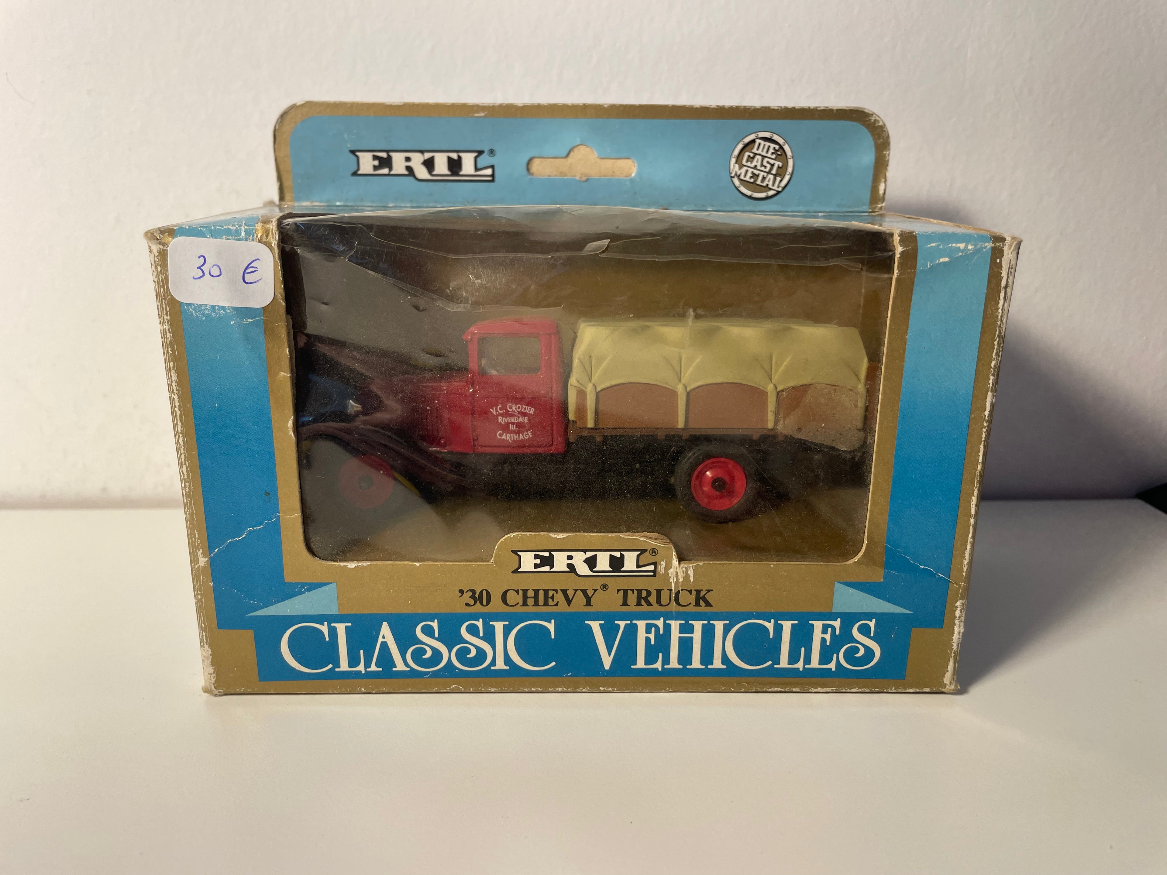 Camion Chevrolet Chevy Truck bâché modèle T (30 Chevy Truck) - collection ERTL
