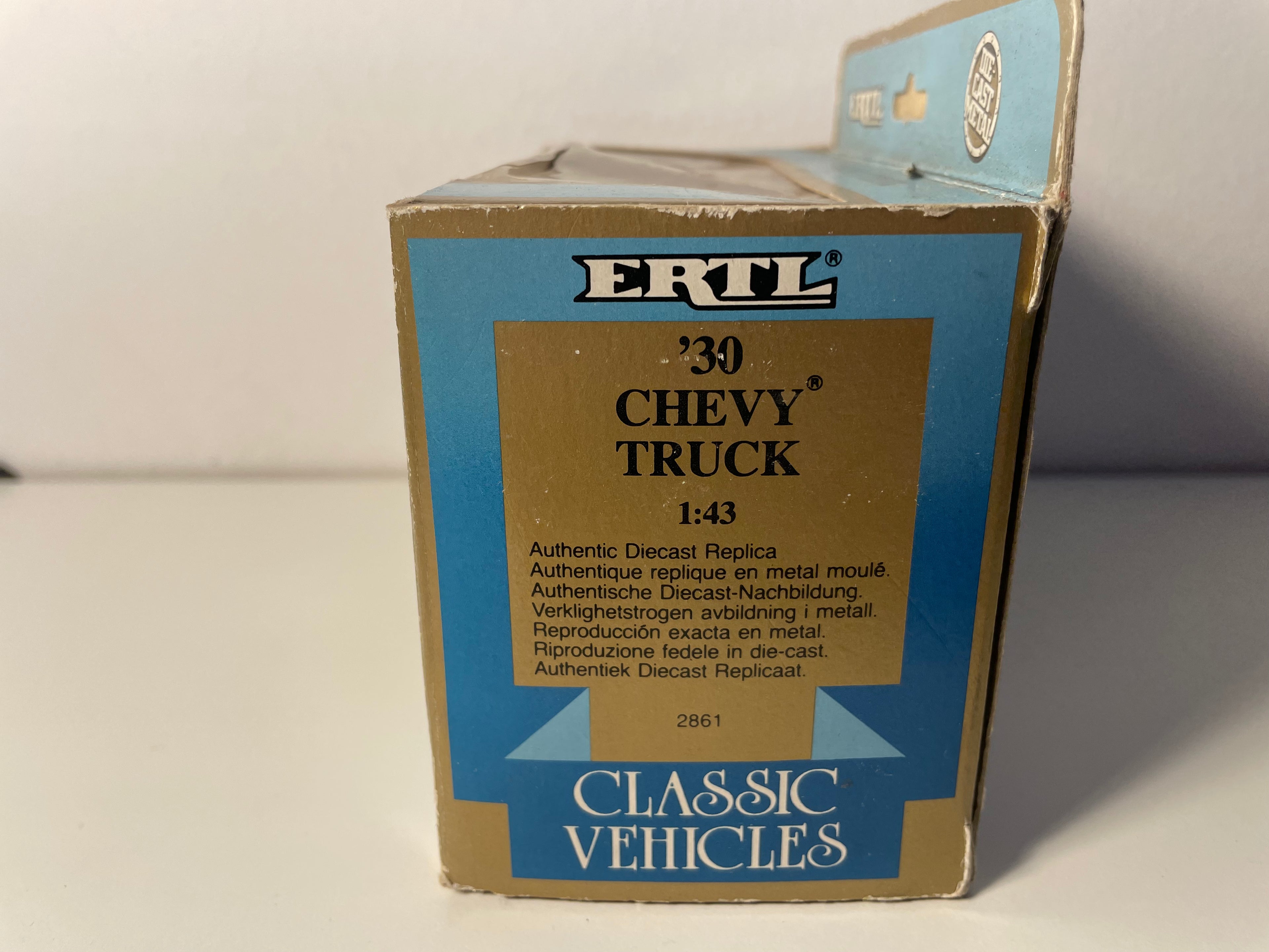 Camion Chevrolet Chevy Truck bâché modèle T (30 Chevy Truck) - collection ERTL