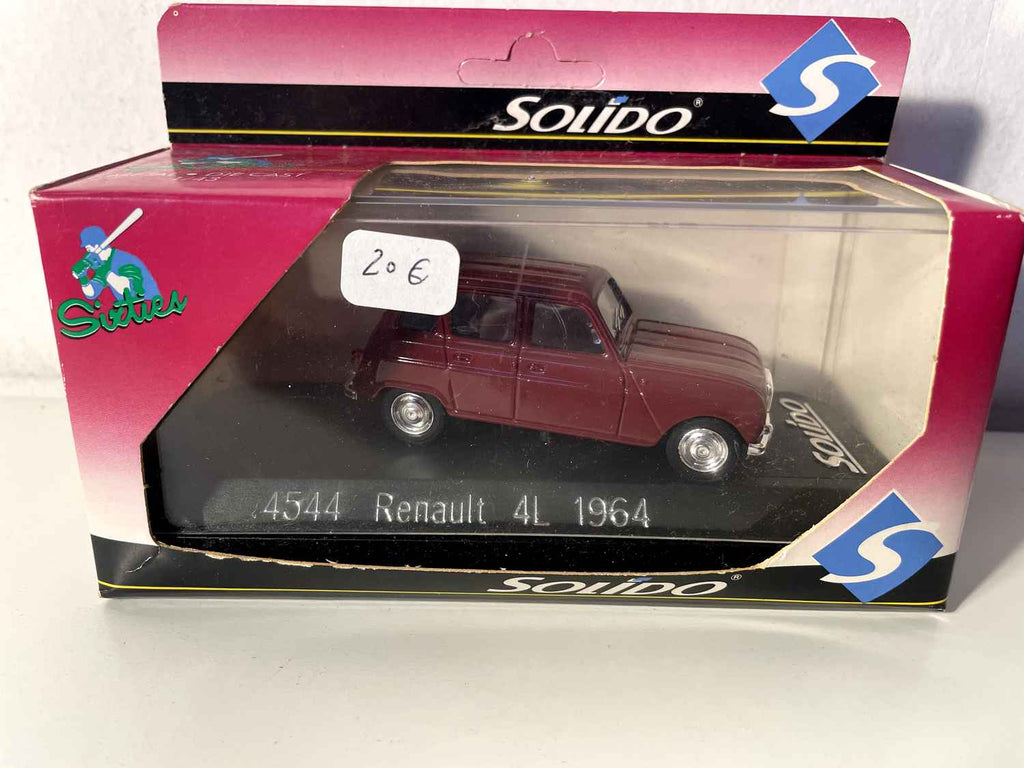 Renault 4L marron de 1964 - Solido référence 4544