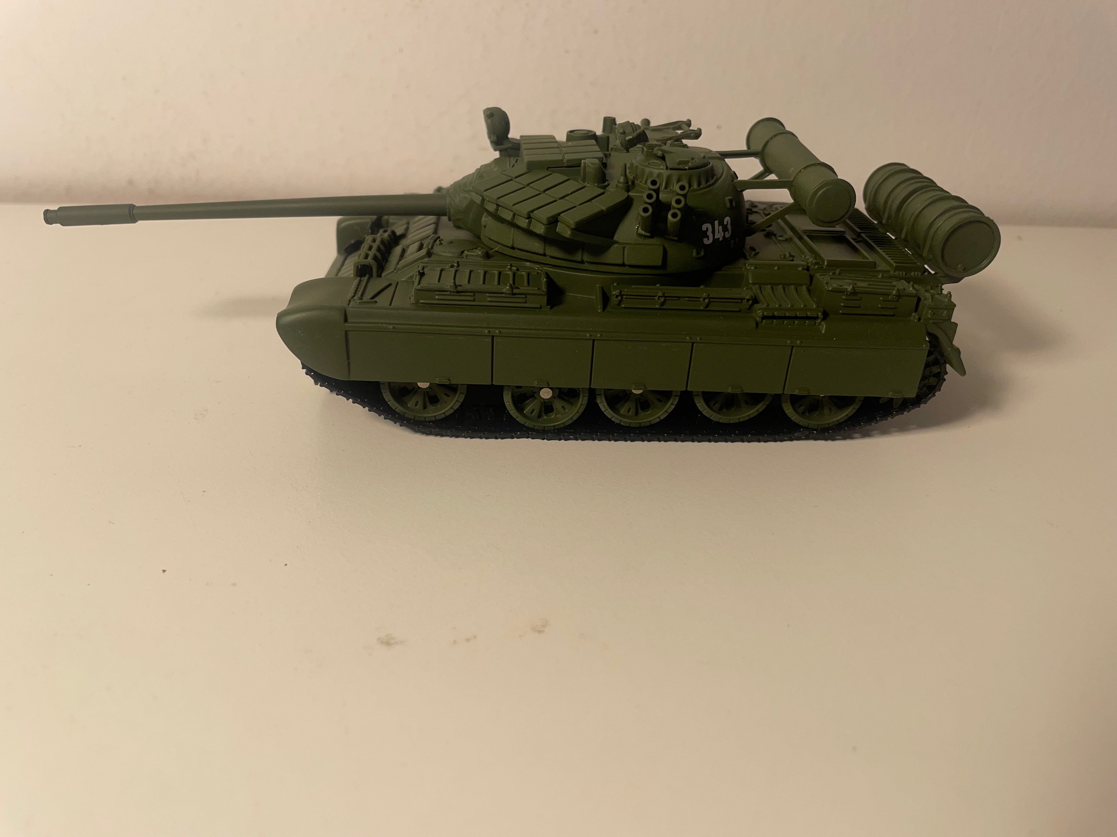 Tanque T55 verde - JAMES BOND - GOLDENEYES