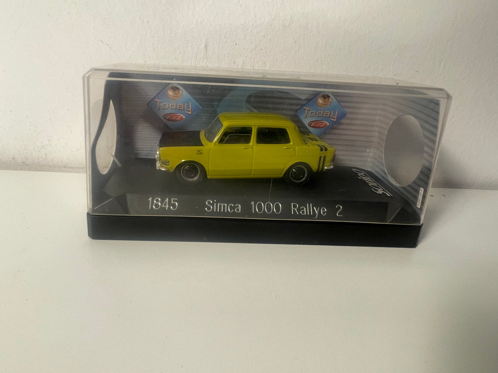 Simca 1000 Rallye 2 amarillo mostaza y negro (referencia Solido 1845)
