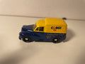 Morris Minor Van amarillo y azul con la inscripción CORGI en la furgoneta - CORGI Classics referencia C957/3