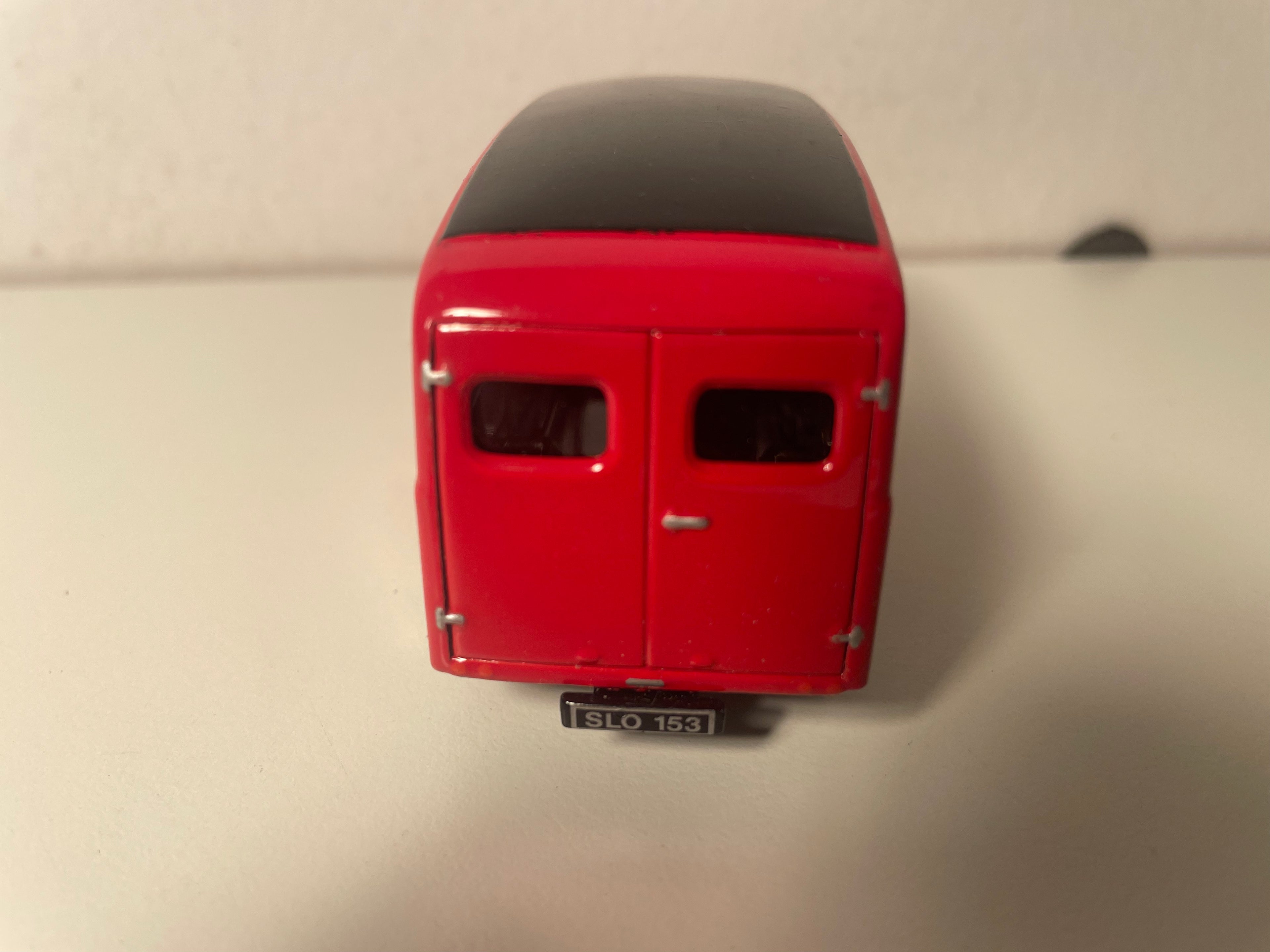 Morris J Van Rot mit ROYAL MAIL Werbung - CORGI Classic Models Referenz D983