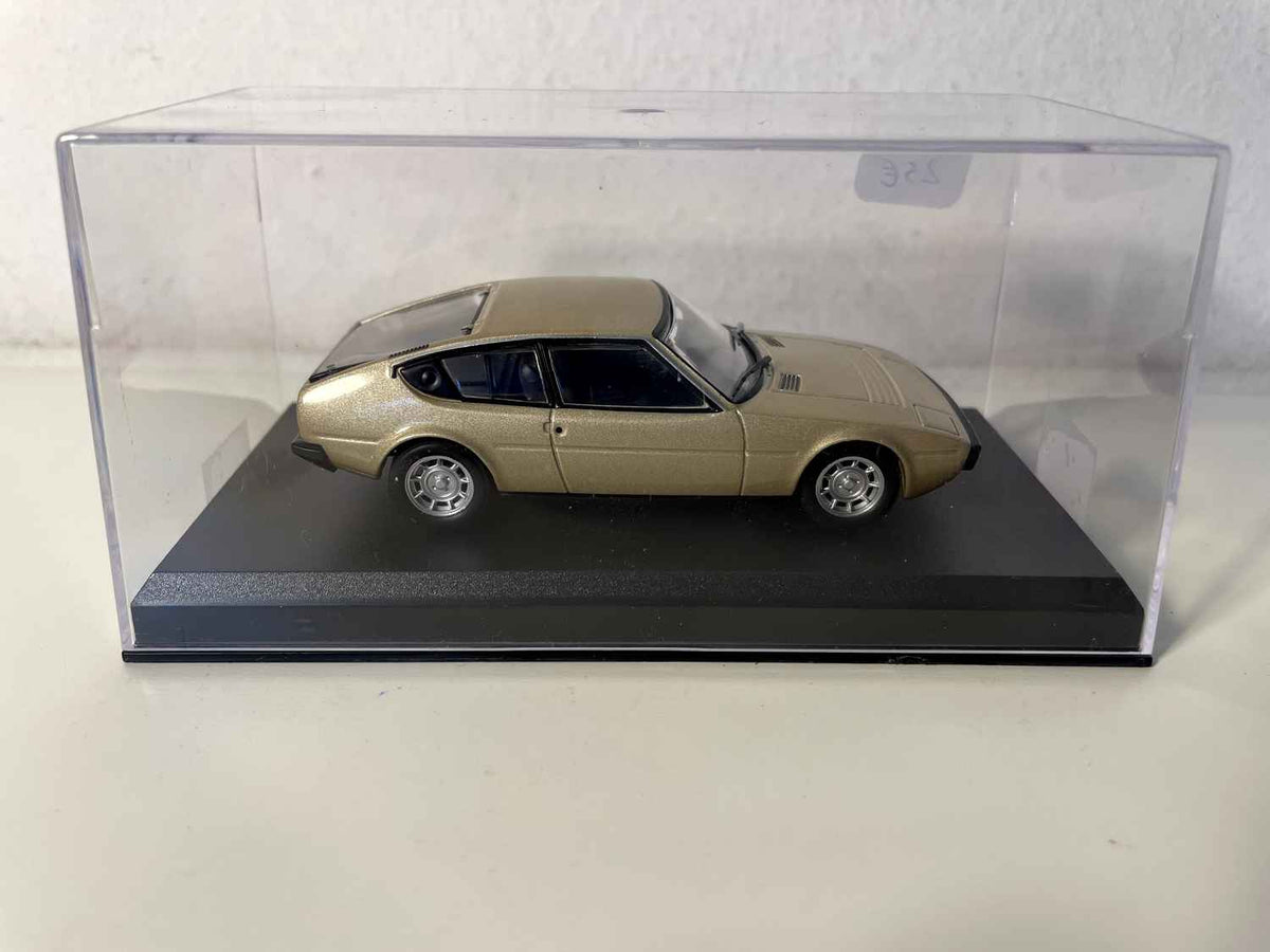 Brown Matra Simca Bagheera from 1975 (Auto Plus)