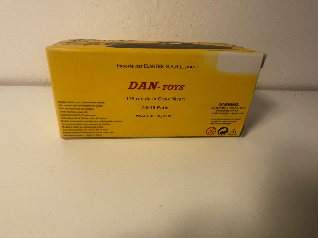 Jaguar XK120 coupé bicolore jaune et grise - DAN-TOYS référence DAN-259 (Editions Atlas)