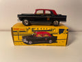 Peugeot 404 noire et toit rouge foncé Taxi-Radio G7 - DAN-TOYS référence DAN-111 (Editions Atlas)