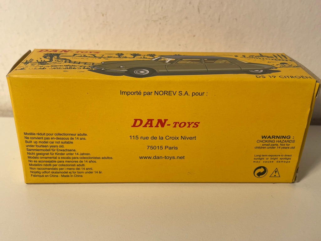 Citroën DS 19 limoen groen en grijs dak - DAN-TOYS referentie DAN-082 (Editions Atlas)