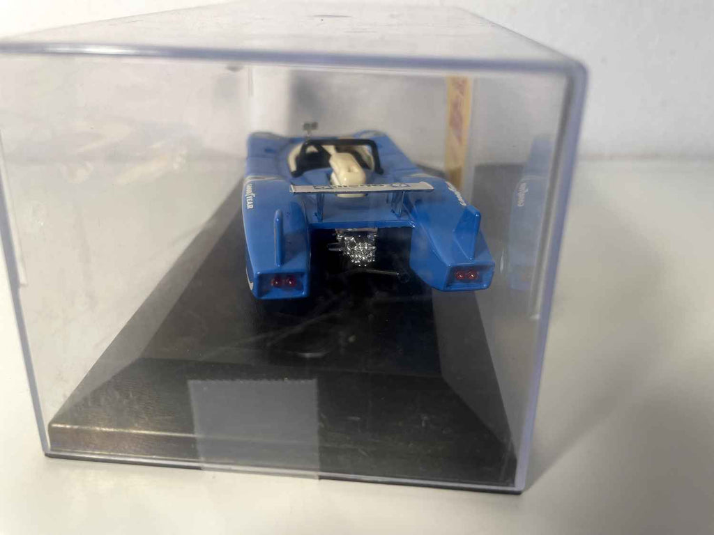 Matra 670 bleue et blanche numéro 14 (Solido)