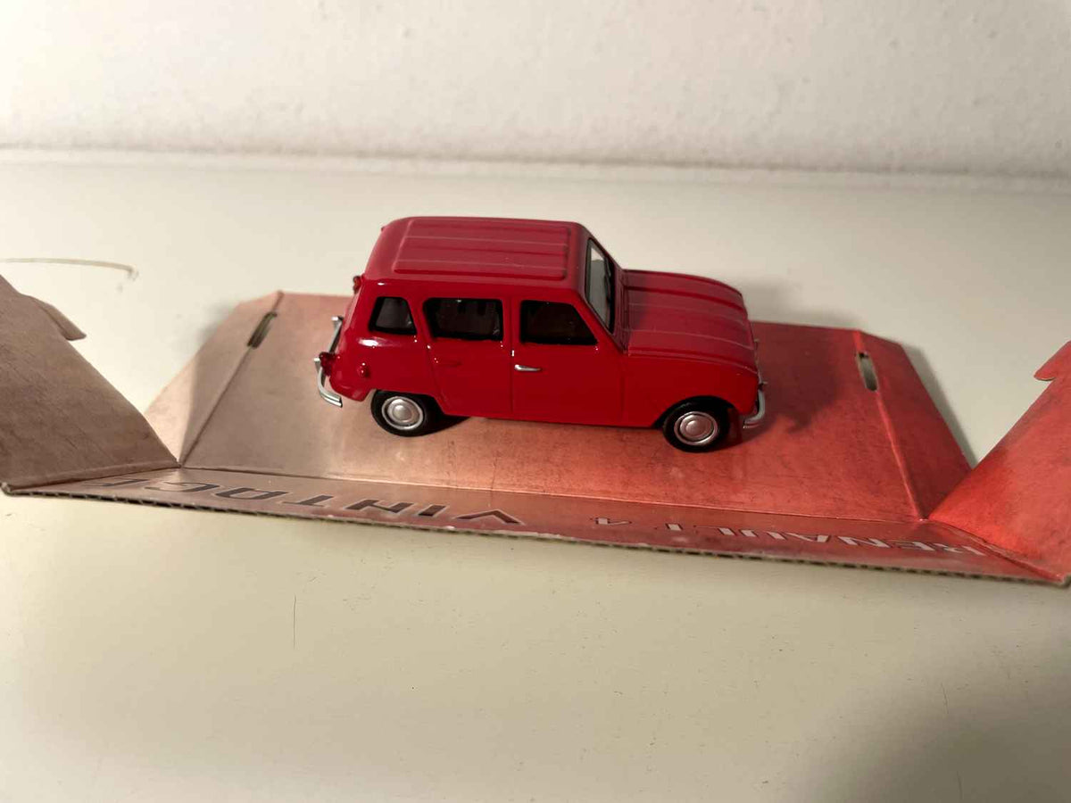 Renault 4L rojo - Mondo Motors Vintage