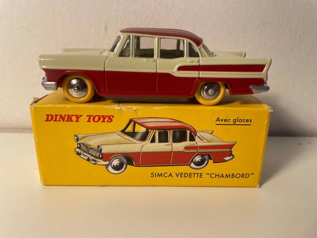 Simca Vedette Chambord - Dinky-Toys (Editions Atlas) - N°24 K (con pneumatici gialli)