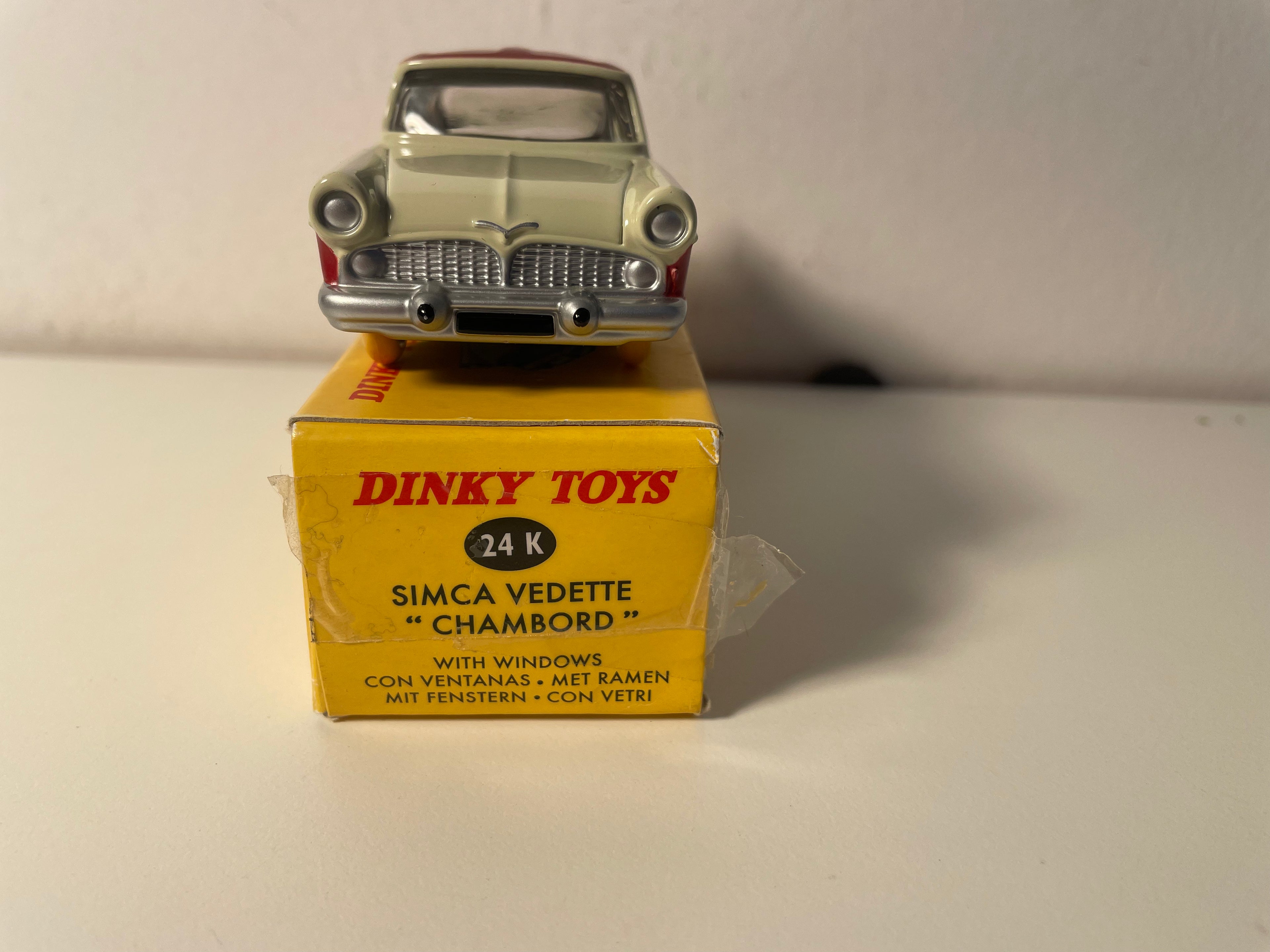 Simca Vedette Chambord - Dinky-Toys (Editions Atlas) - N°24 K (con pneumatici gialli)
