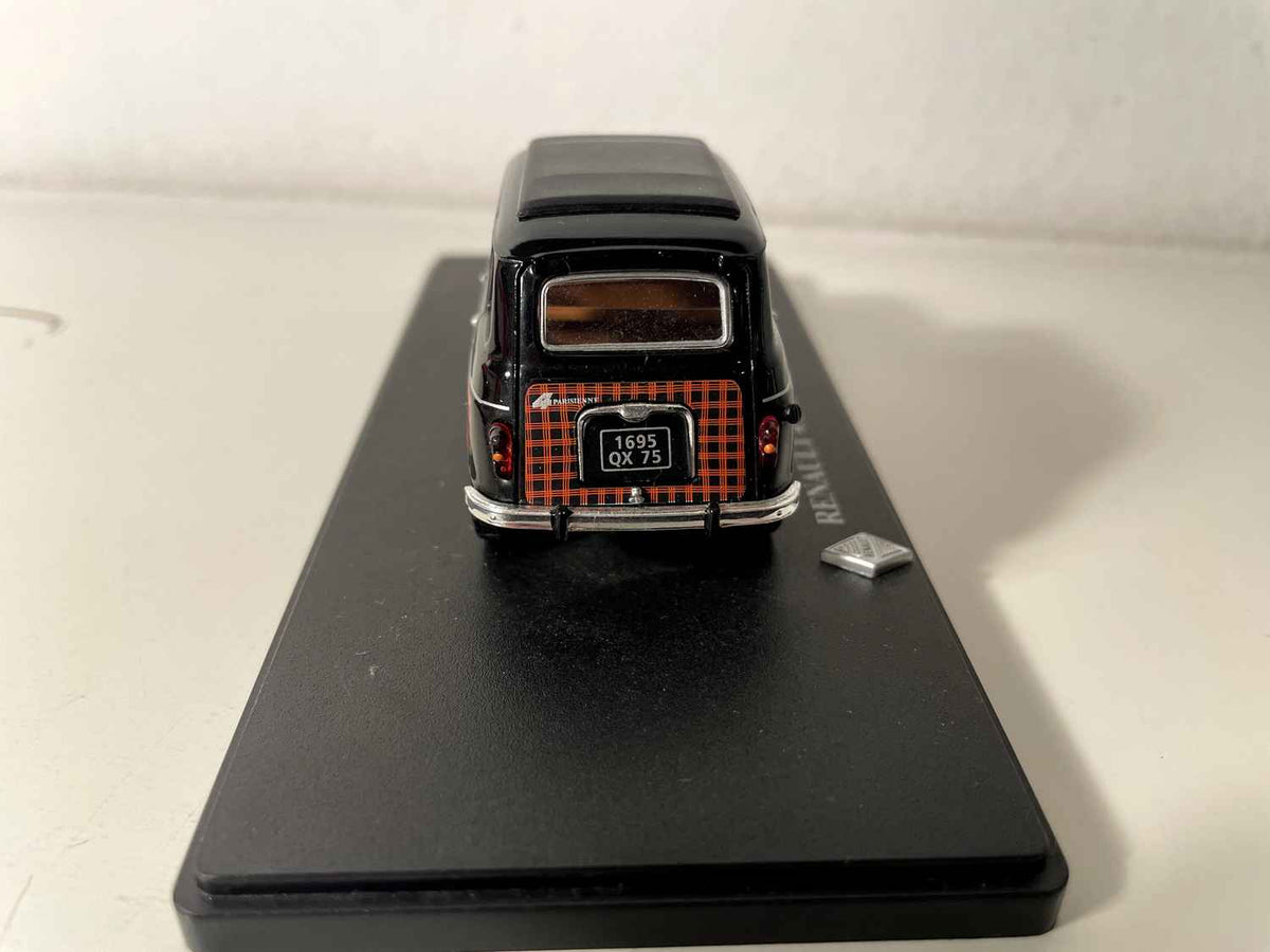 Renault 4L Parisienne noire et avec damiers noirs et oranges? (blister sans carton)