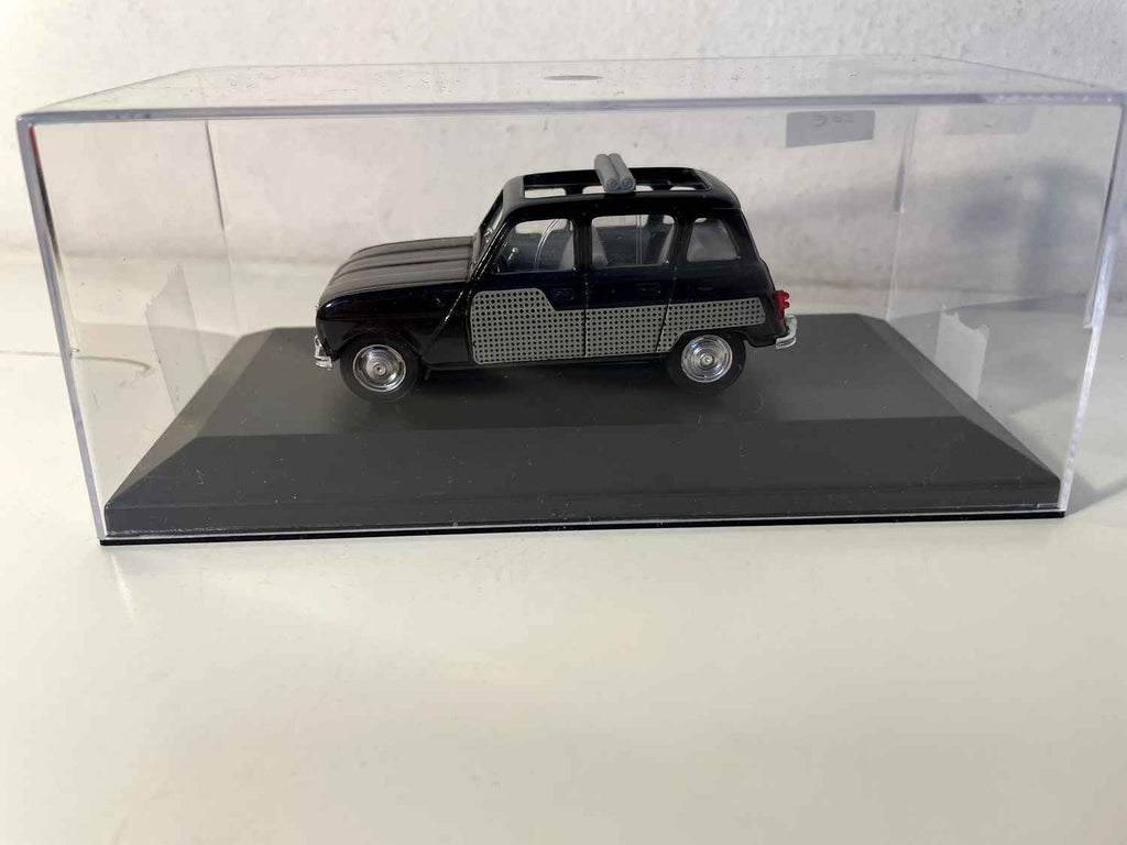 Renault 4L Parisienne schwart (Auto op engem Sockel)