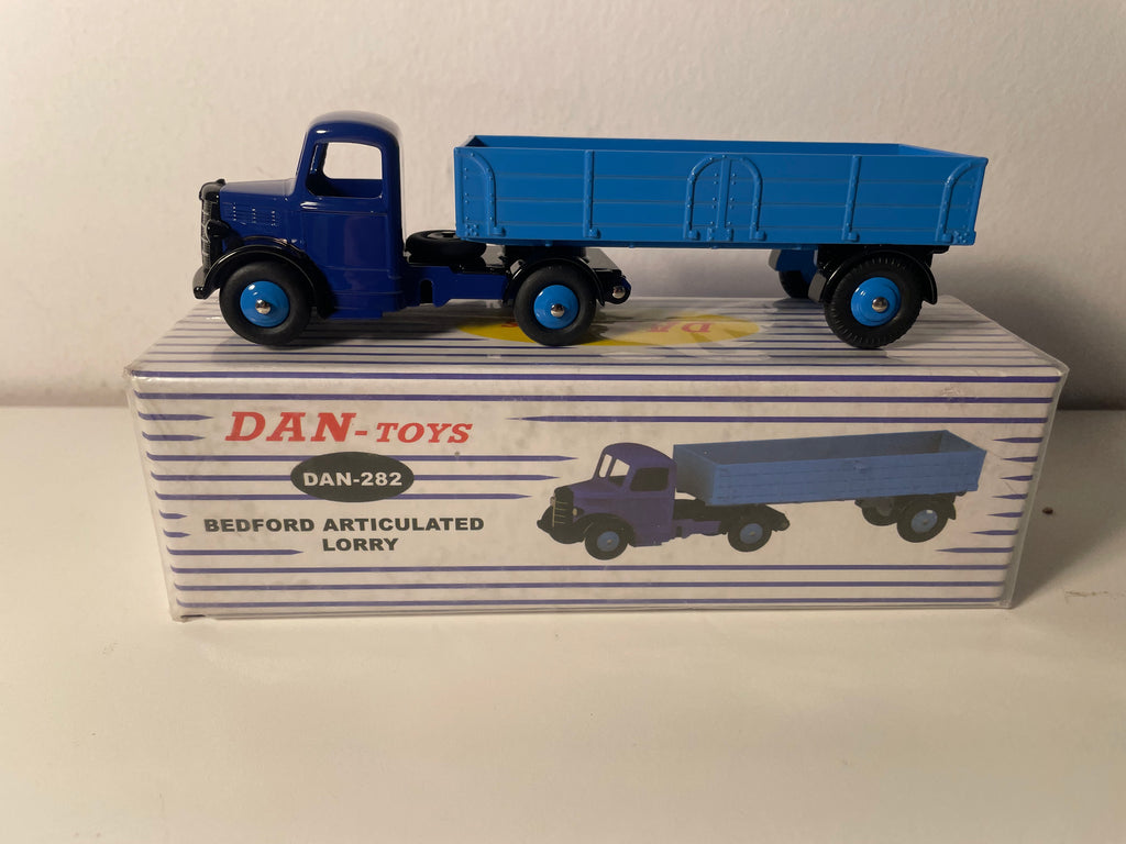 Articulated Bedford Lorry Blue - DAN-TOYS reference DAN-282 (Editions Atlas)