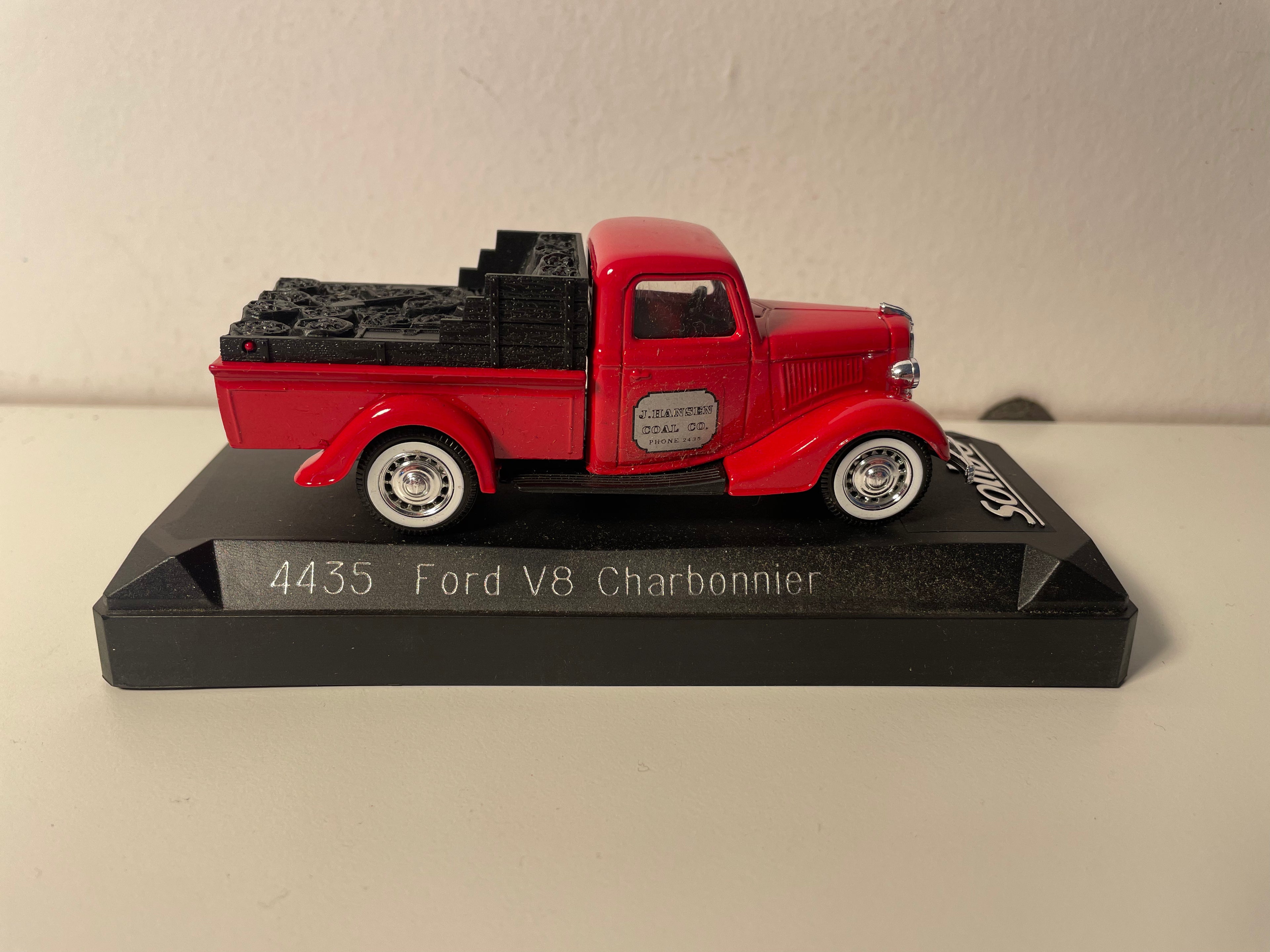 Ford V8 Charbonnier rojo - Solido referencia 4435